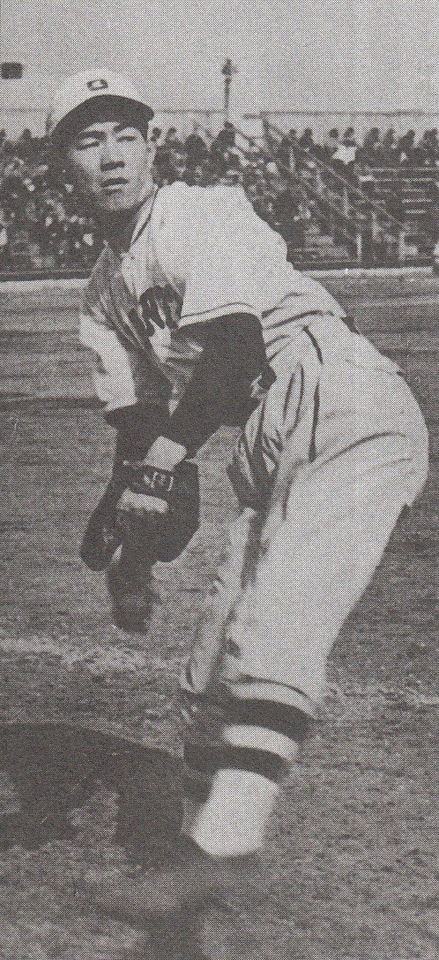 Eiji Sawamura, the pitcher the award is named for (prewar photo)